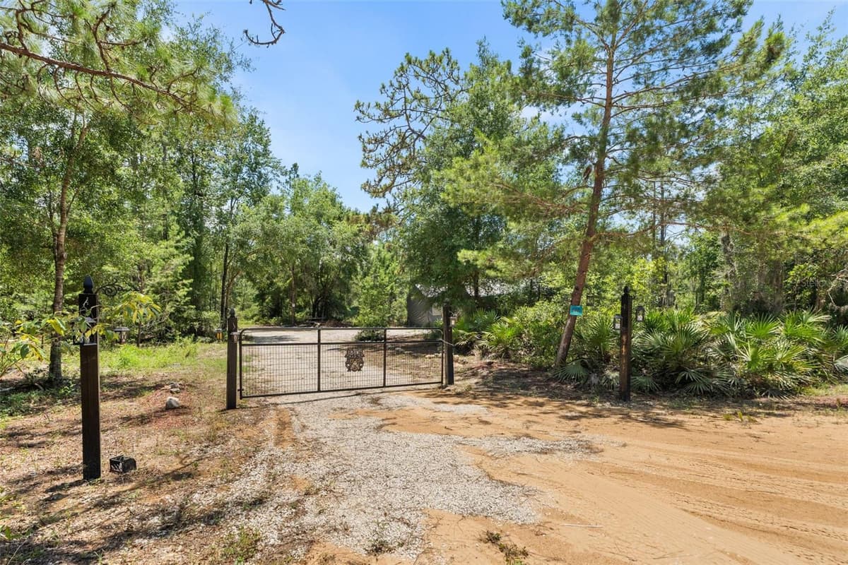 419 LILY TRAIL — photo 41 of 58