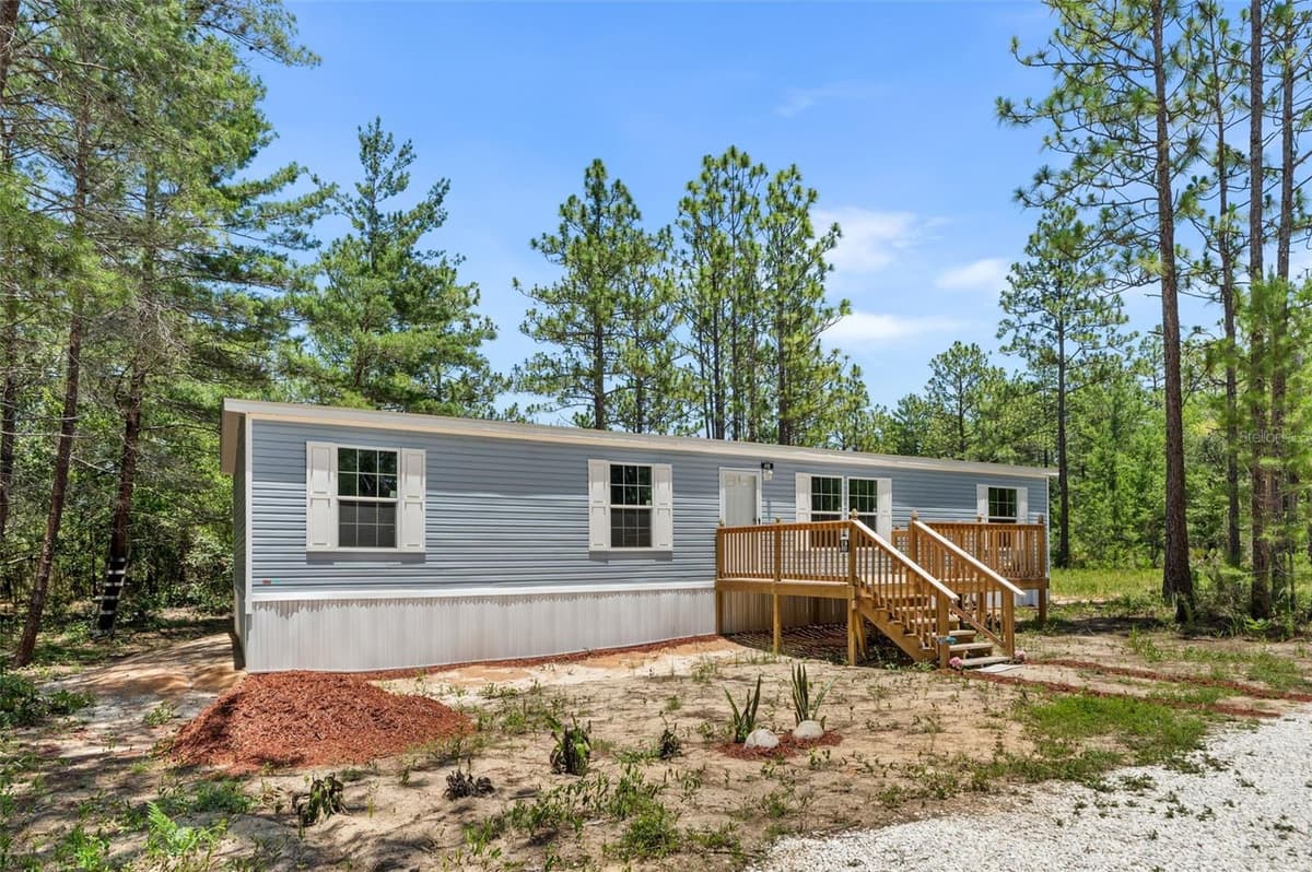419 LILY TRAIL — photo 4 of 58