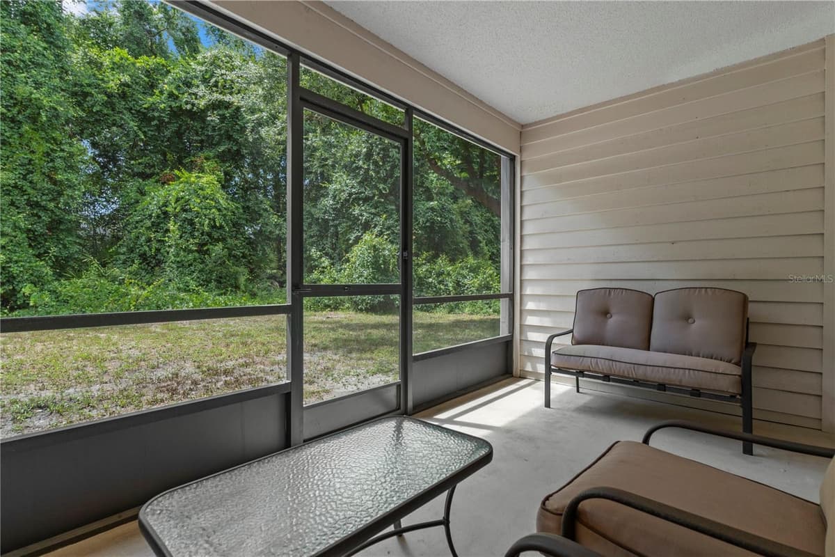 10 SYCAMORE COURT — photo 42 of 74