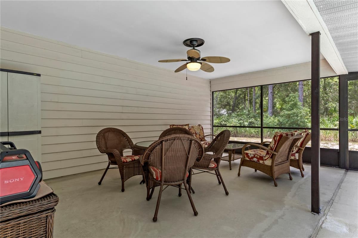 10 SYCAMORE COURT — photo 41 of 74
