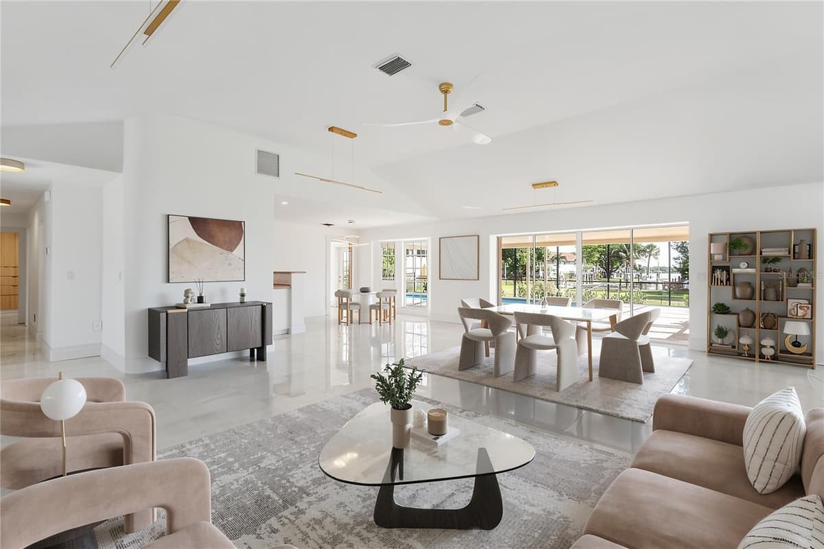 396 BAYSHORE DRIVE — photo 9 of 37