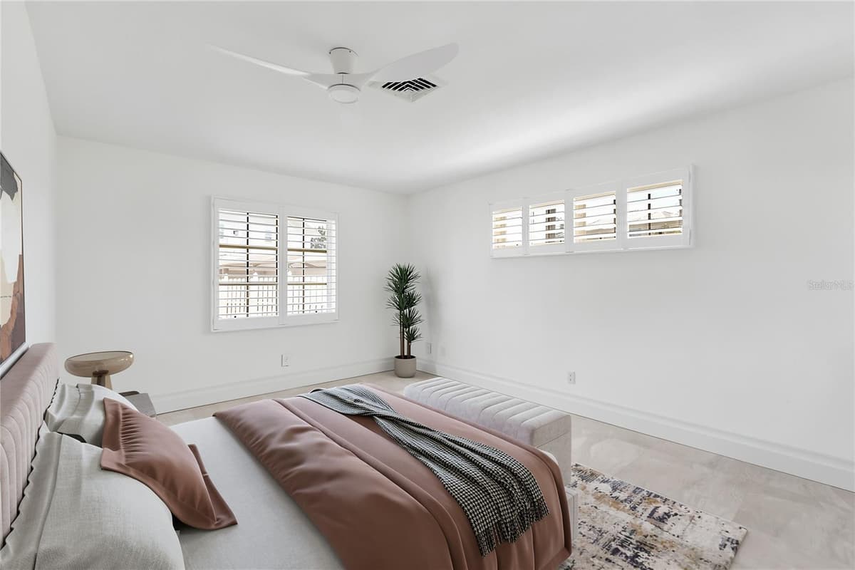 396 BAYSHORE DRIVE — photo 15 of 37
