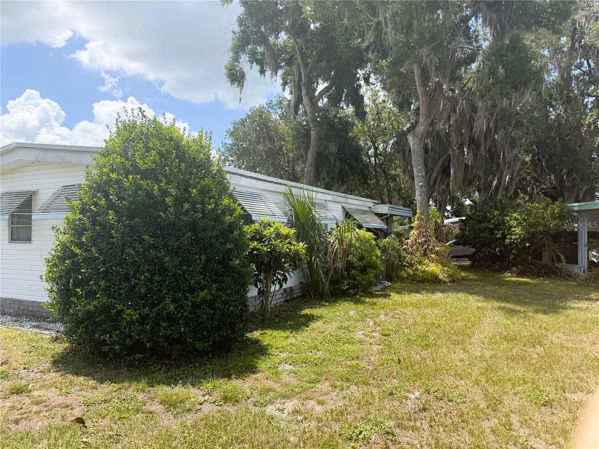 209 JACARANDA DRIVE — photo 33 of 33