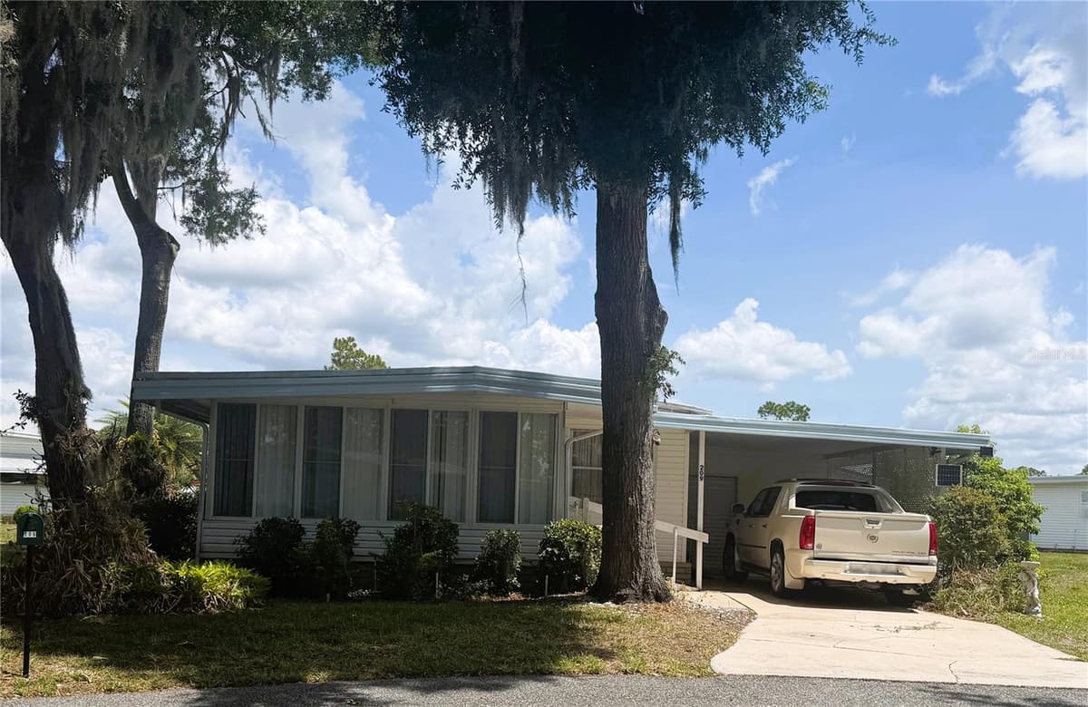 209 JACARANDA DRIVE — photo 1 of 33