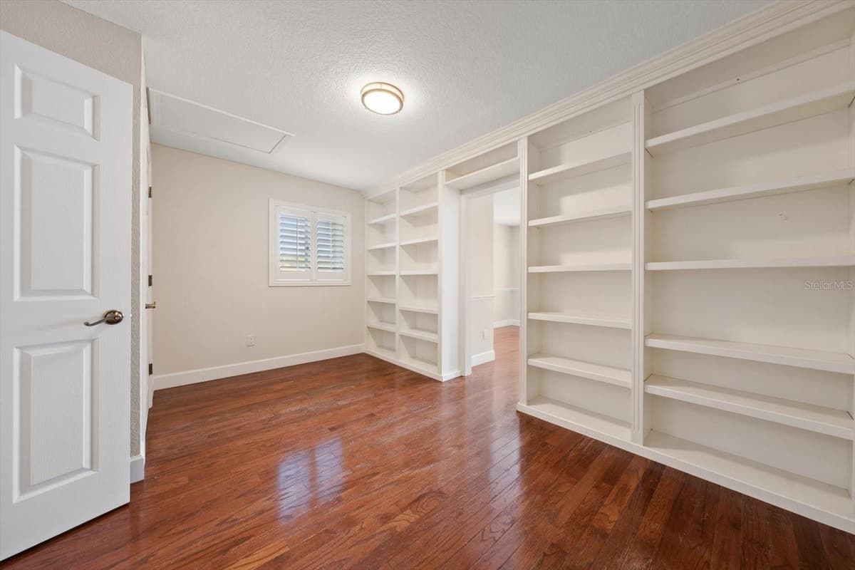 1543 STURBRIDGE COURT — photo 54 of 81