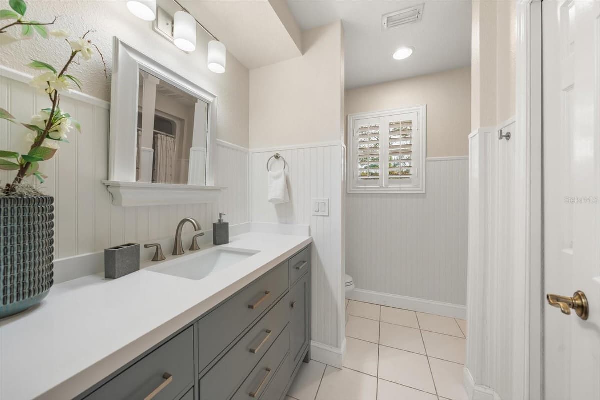 1543 STURBRIDGE COURT — photo 38 of 81