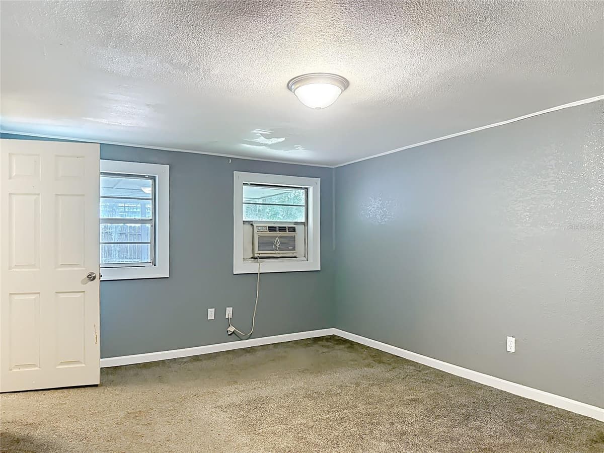 1880 CR 422 — photo 8 of 52