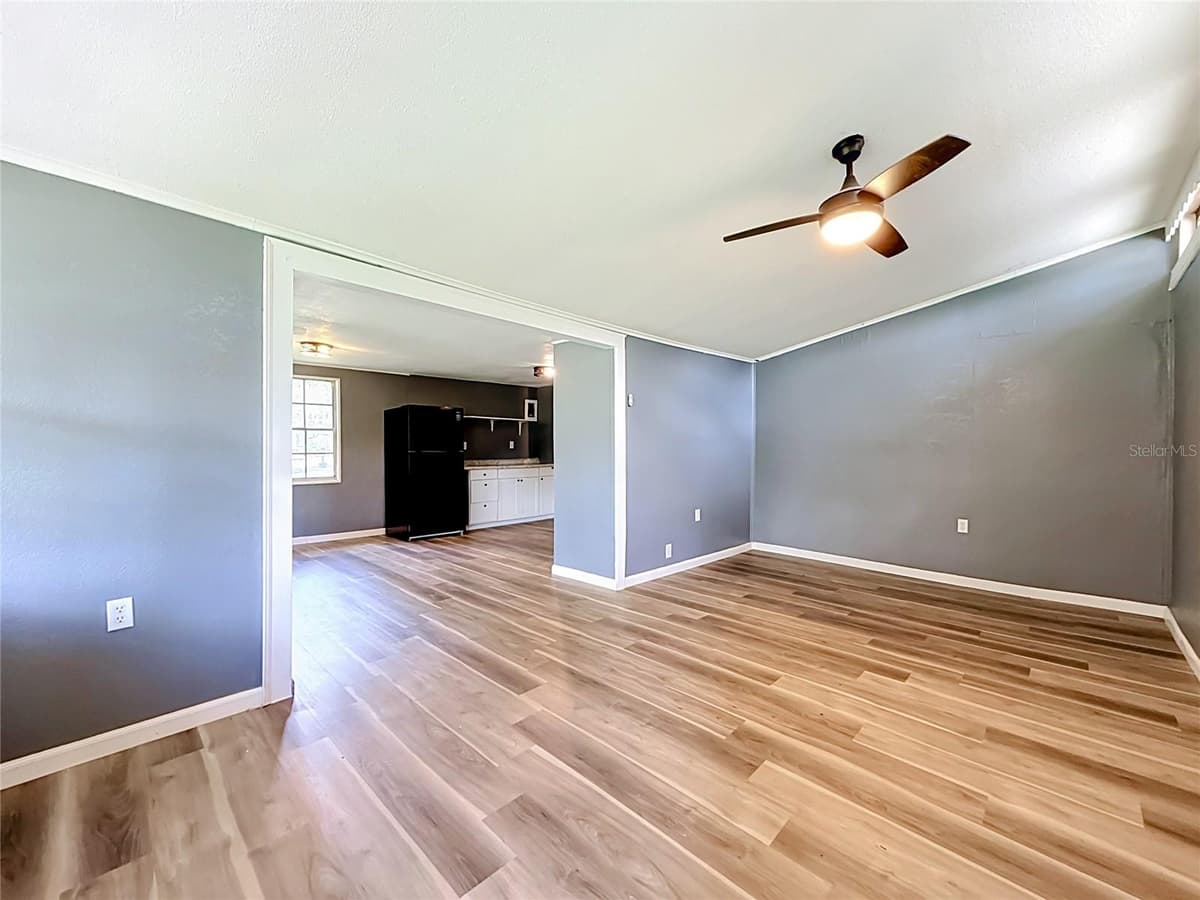 1880 CR 422 — photo 4 of 52