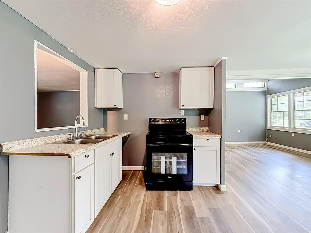 1880 CR 422 — photo 11 of 52