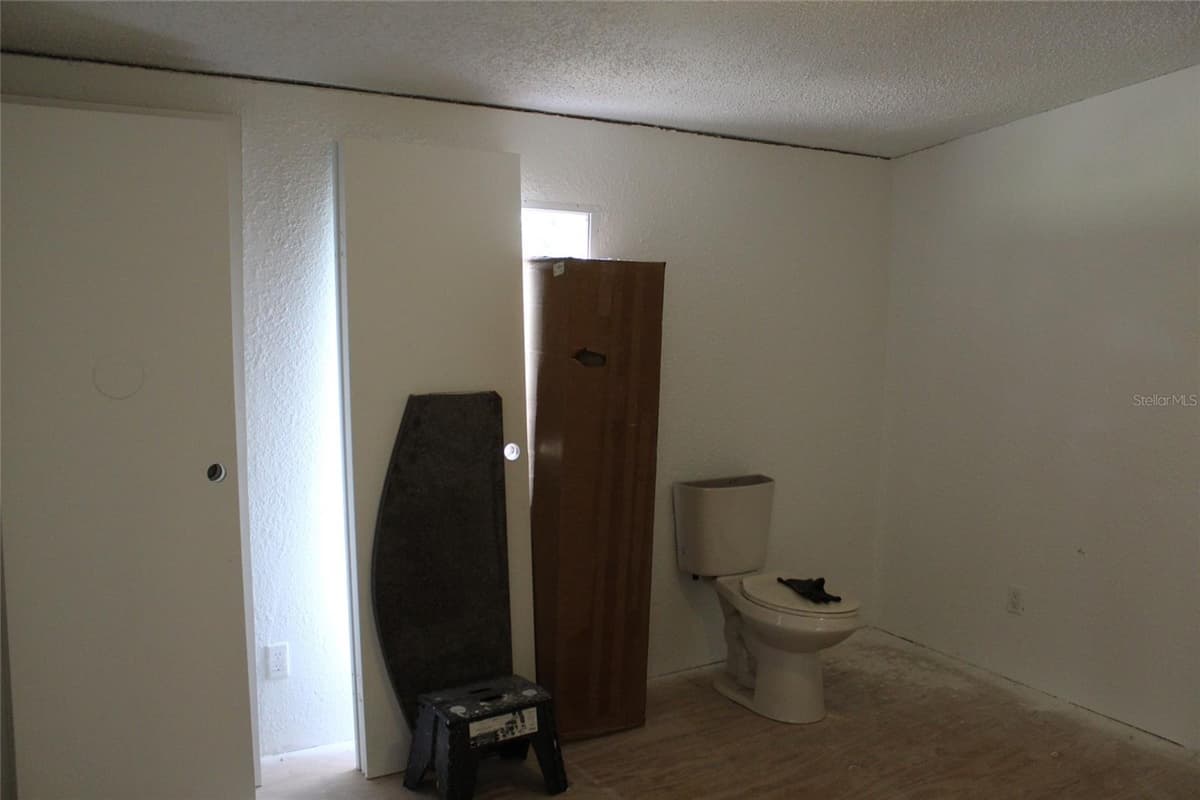 112 JUNIPER DRIVE — photo 36 of 38