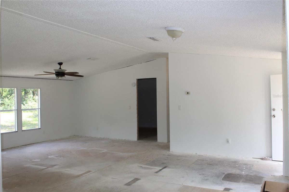 112 JUNIPER DRIVE — photo 25 of 38