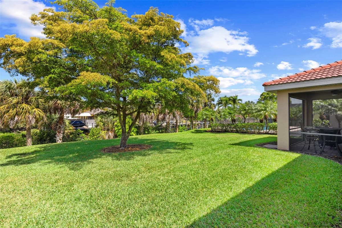 12841 SEASIDE KEY COURT — photo 26 of 34