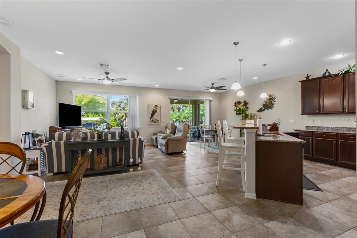 12841 SEASIDE KEY COURT — photo 5 of 34