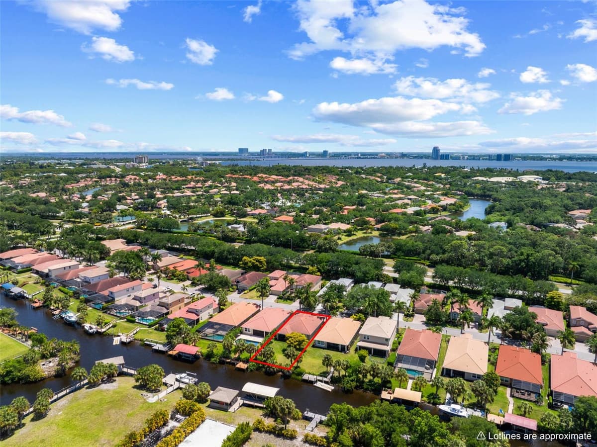 12841 SEASIDE KEY COURT — photo 2 of 34