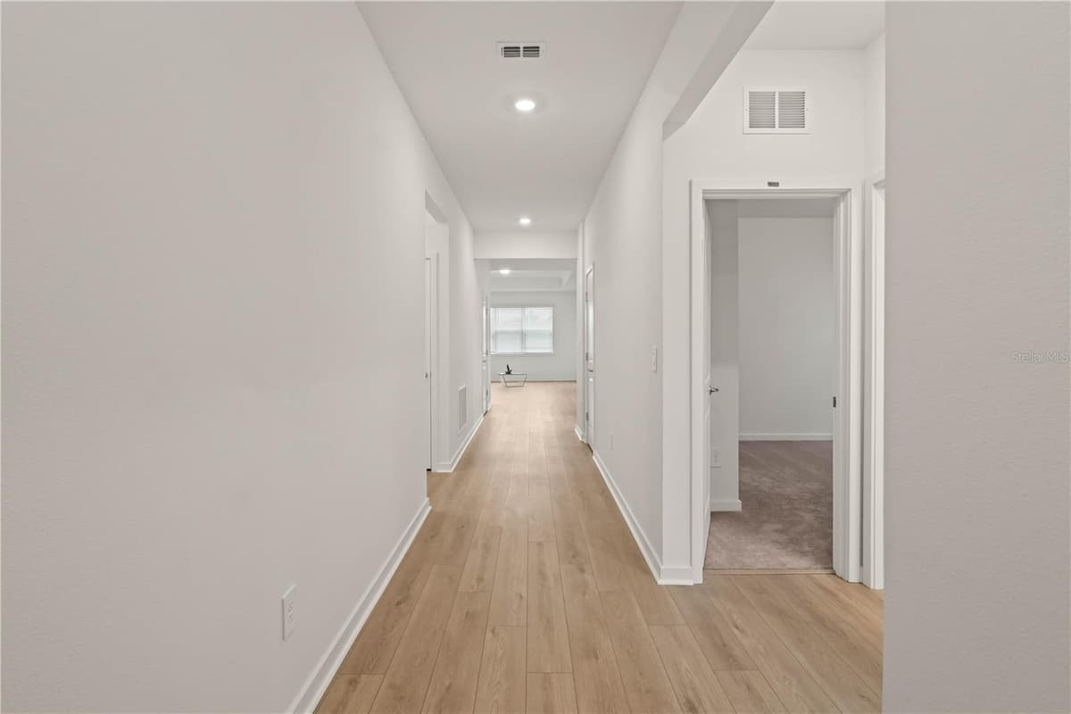 11226 SYCAMORE GLEN LOOP — photo 10 of 16