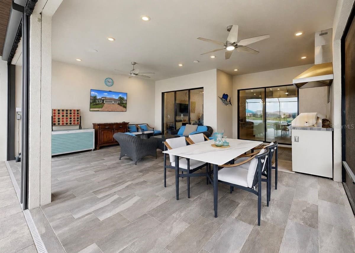 5312 CASERTA COURT — photo 13 of 91