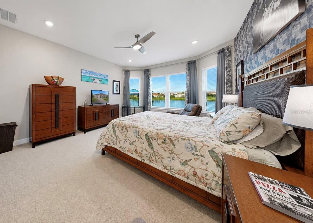 5312 CASERTA COURT — photo 45 of 91
