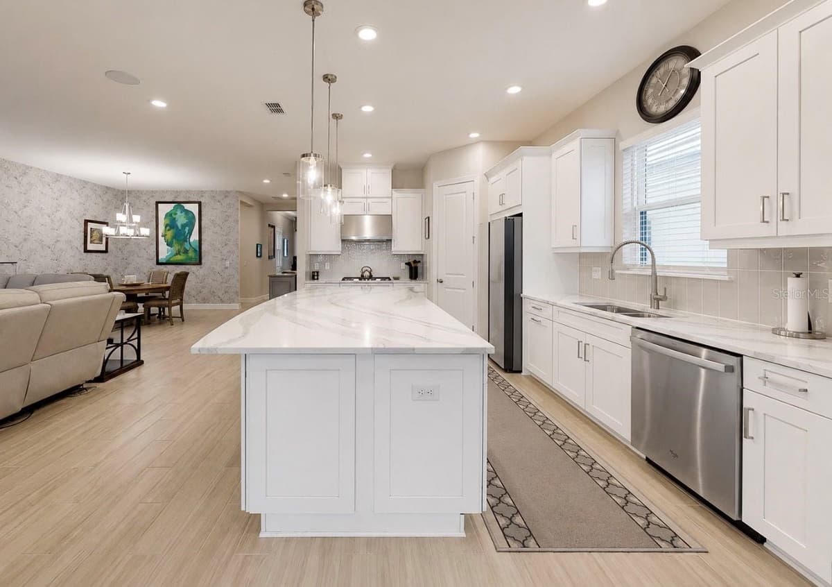 5312 CASERTA COURT — photo 30 of 91