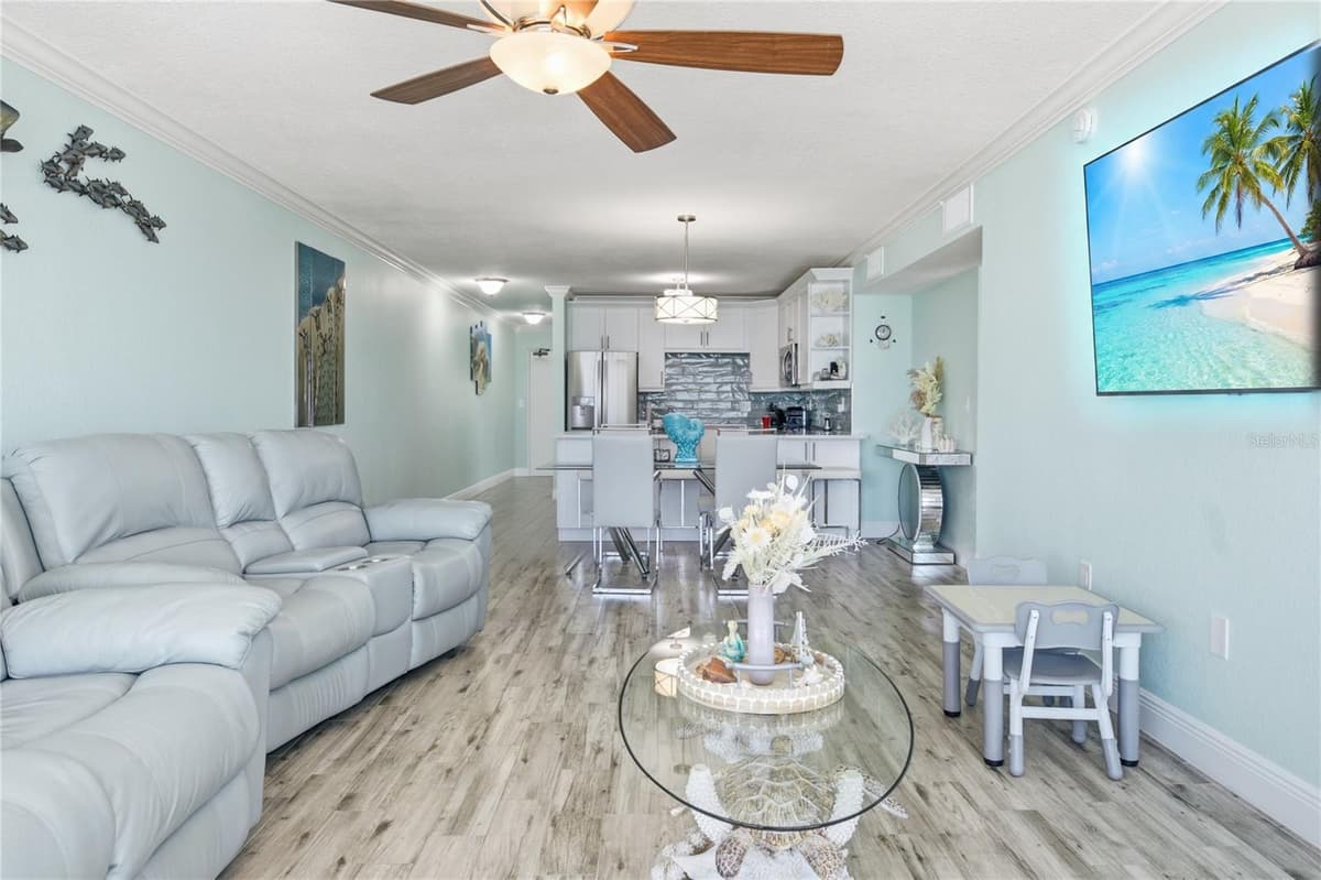 14800 GULF BOULEVARD — photo 7 of 34