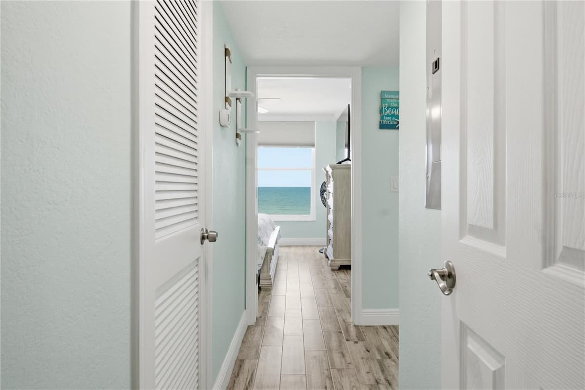 14800 GULF BOULEVARD — photo 11 of 34