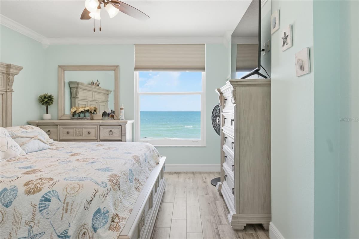14800 GULF BOULEVARD — photo 21 of 34