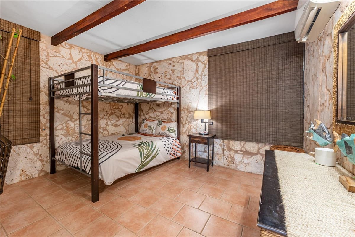 SR-3301 km 2.8 interior VISTAMAR EL COMBATE CONDOMINIUM BEACH — photo 12 of 29