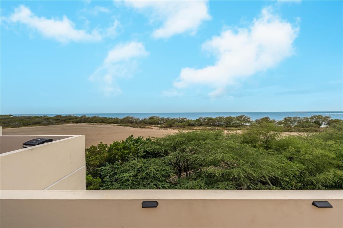 SR-3301 km 2.8 interior VISTAMAR EL COMBATE CONDOMINIUM BEACH — photo 18 of 29