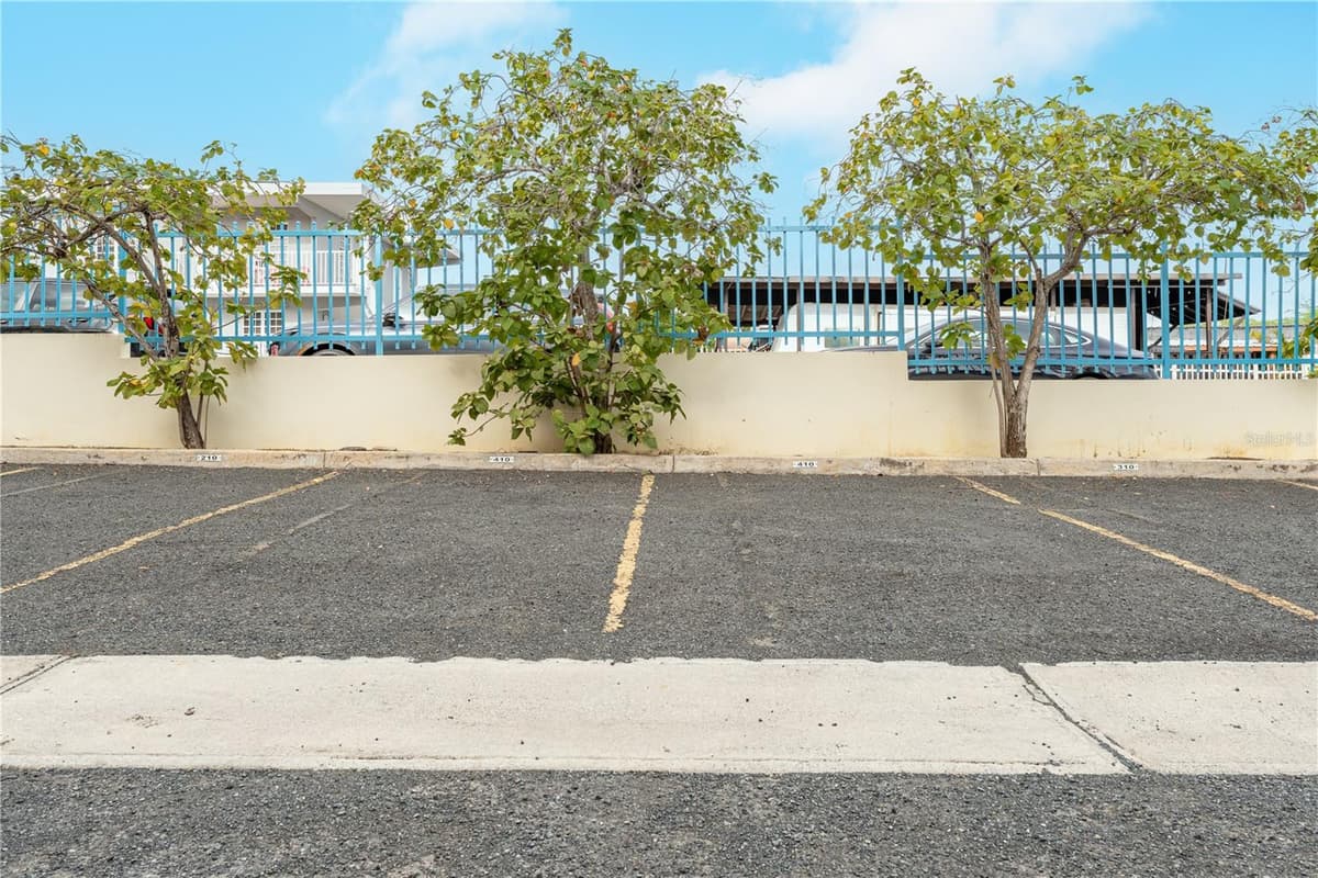 SR-3301 km 2.8 interior VISTAMAR EL COMBATE CONDOMINIUM BEACH — photo 19 of 29