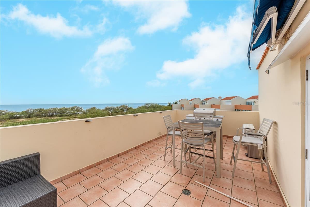 SR-3301 km 2.8 interior VISTAMAR EL COMBATE CONDOMINIUM BEACH — photo 17 of 29