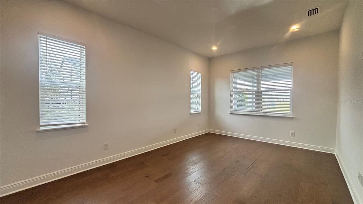 9233 SANTORINI DRIVE — photo 24 of 54