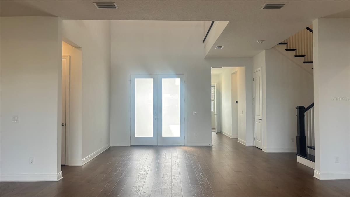9233 SANTORINI DRIVE — photo 15 of 54