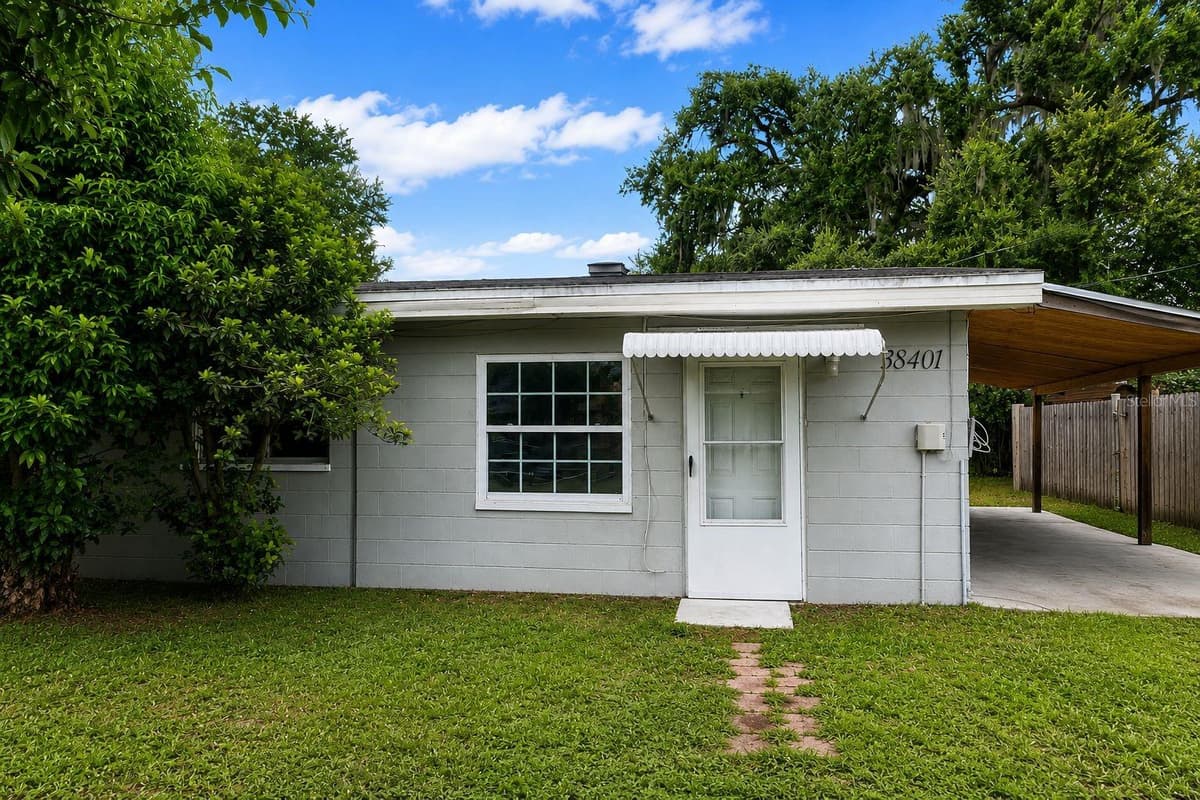 38401 FERGUSON AVE — photo 1 of 10