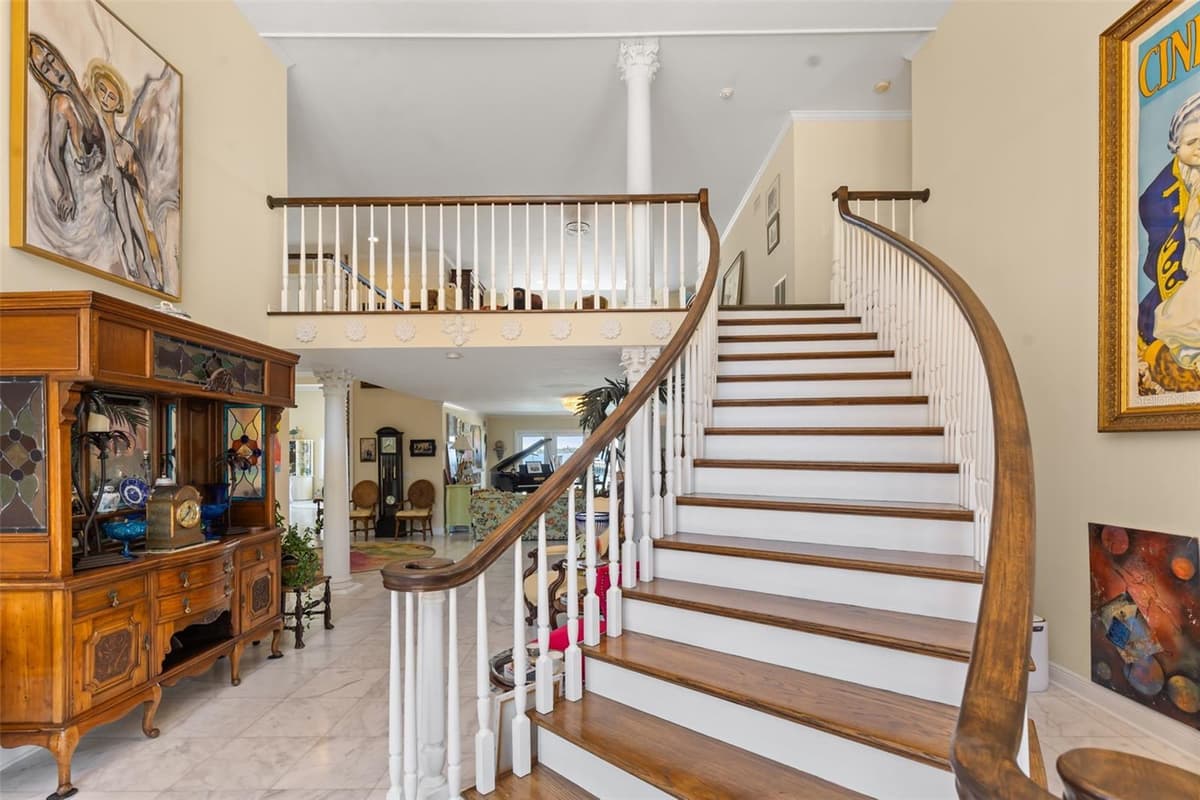 6118 RIVERVIEW BOULEVARD — photo 9 of 66