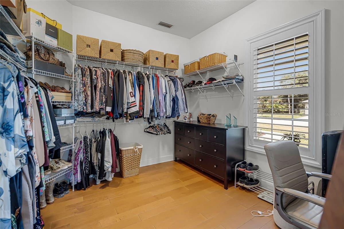 926 JOHN CRESSLER DRIVE — photo 35 of 69