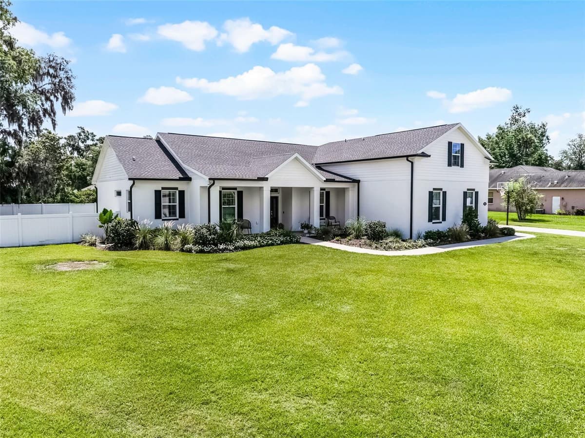 926 JOHN CRESSLER DRIVE — photo 4 of 69