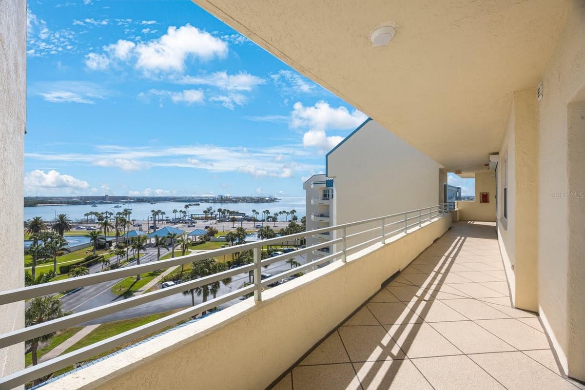 7872 SAILBOAT KEY BOULEVARD — photo 4 of 78