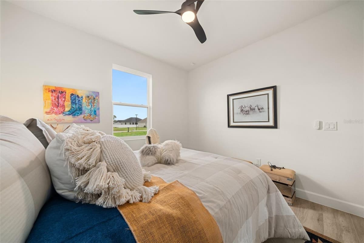 4659 MIGNON DRIVE — photo 41 of 74