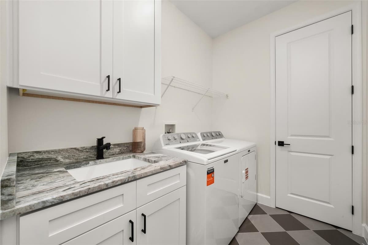 4659 MIGNON DRIVE — photo 49 of 74