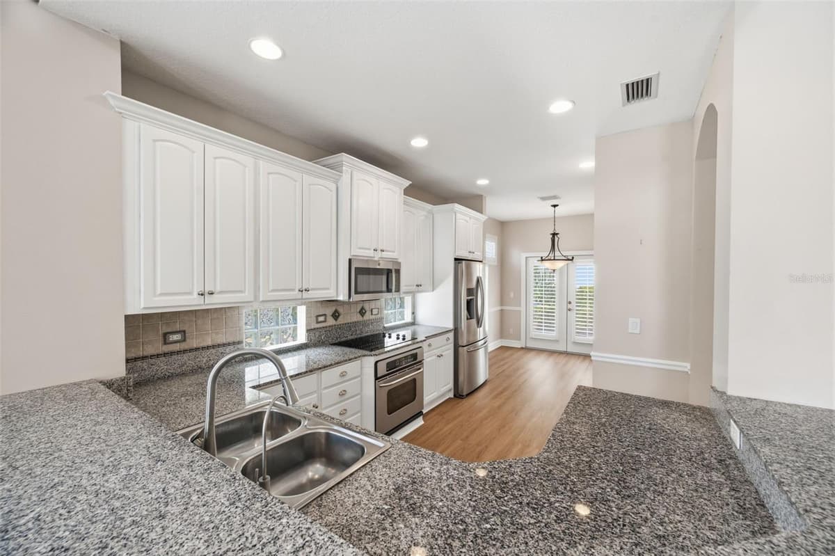 9985 SAGO POINT DRIVE — photo 10 of 62
