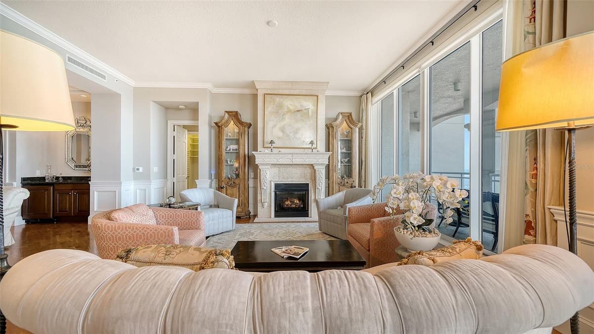 1300 BENJAMIN FRANKLIN DRIVE — photo 10 of 91