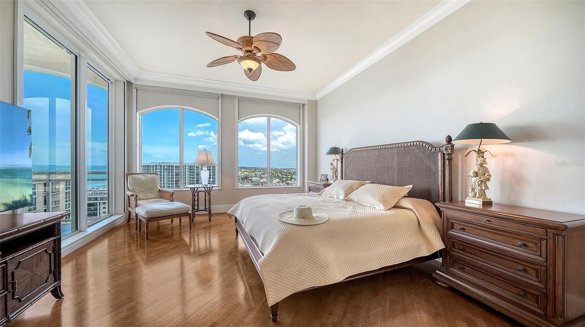 1300 BENJAMIN FRANKLIN DRIVE — photo 47 of 91