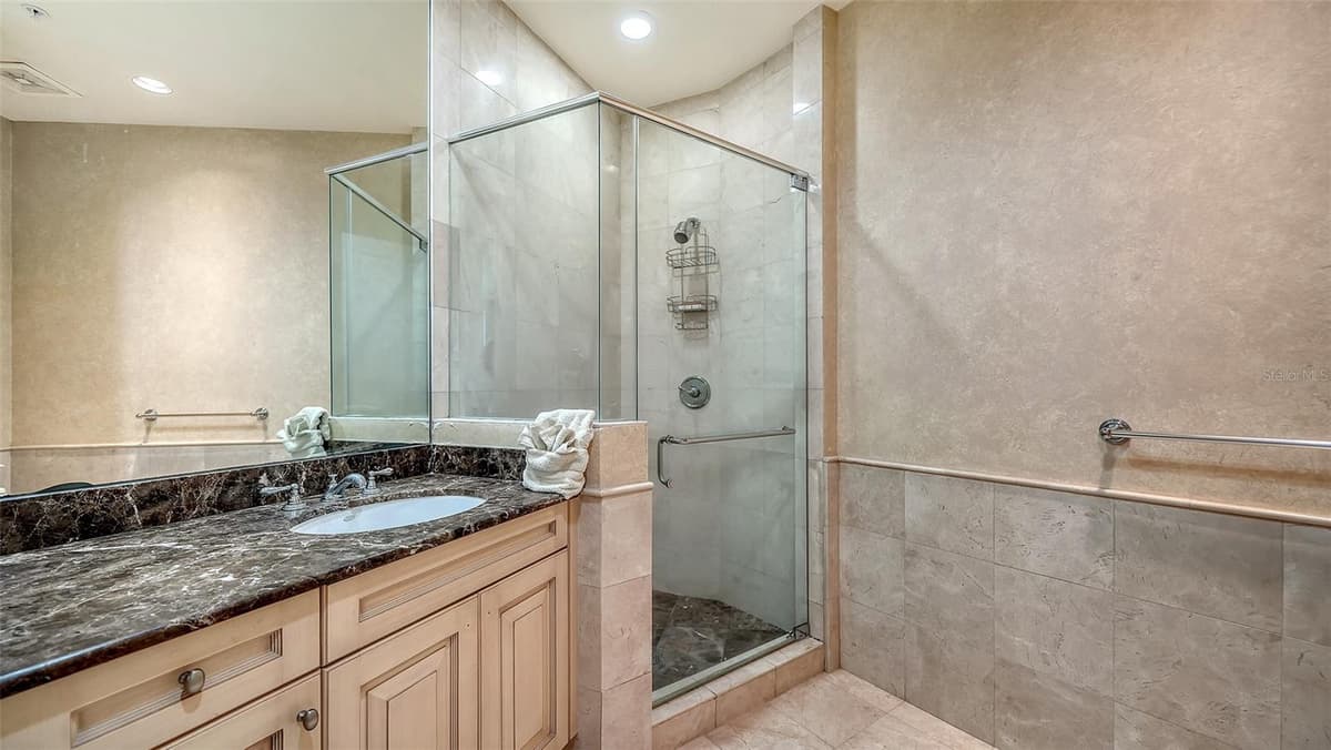 1300 BENJAMIN FRANKLIN DRIVE — photo 37 of 91