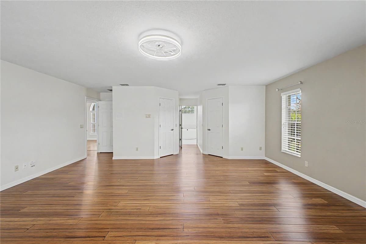 1154 TRIPLE CROWN LOOP — photo 30 of 82