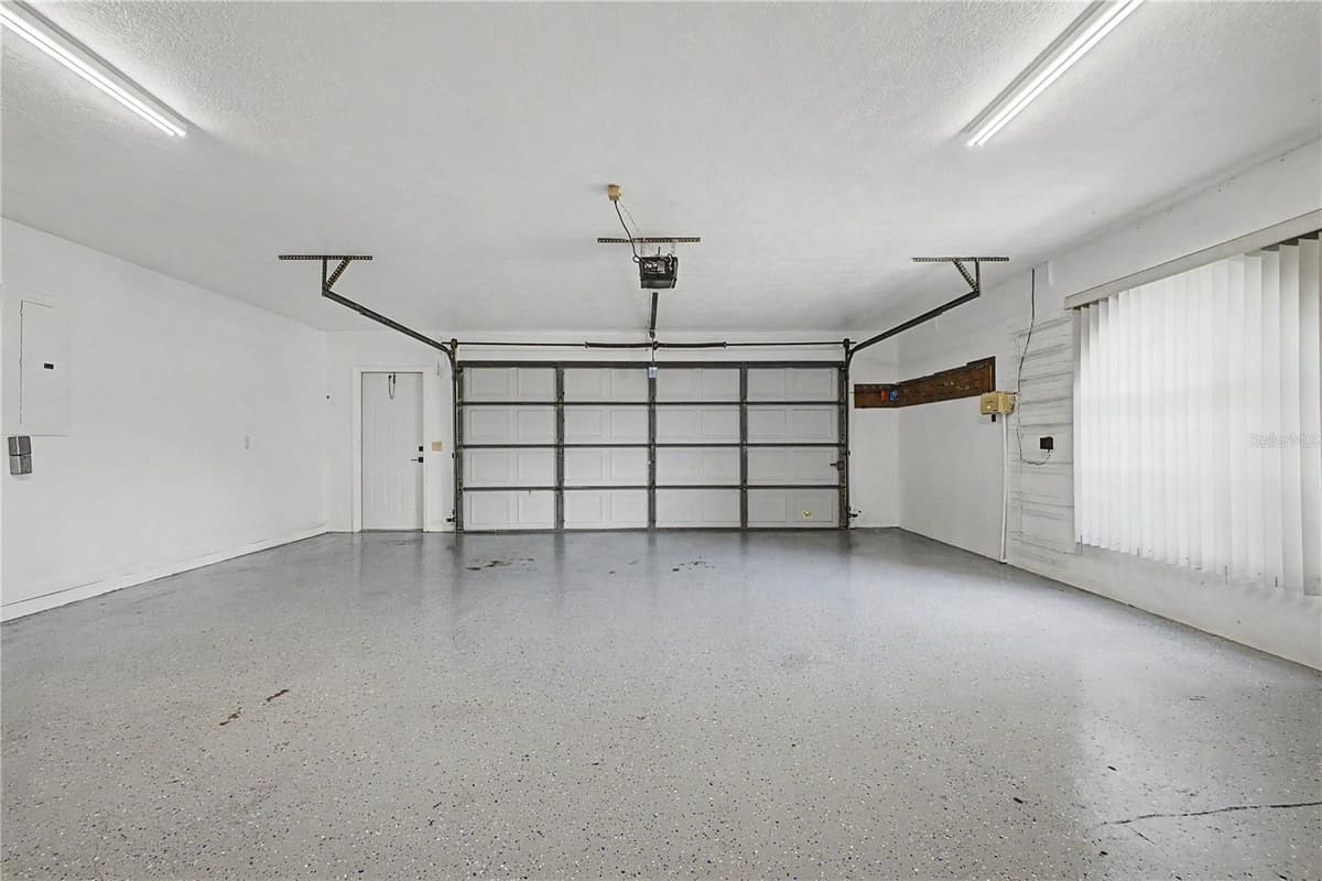 1154 TRIPLE CROWN LOOP — photo 49 of 82