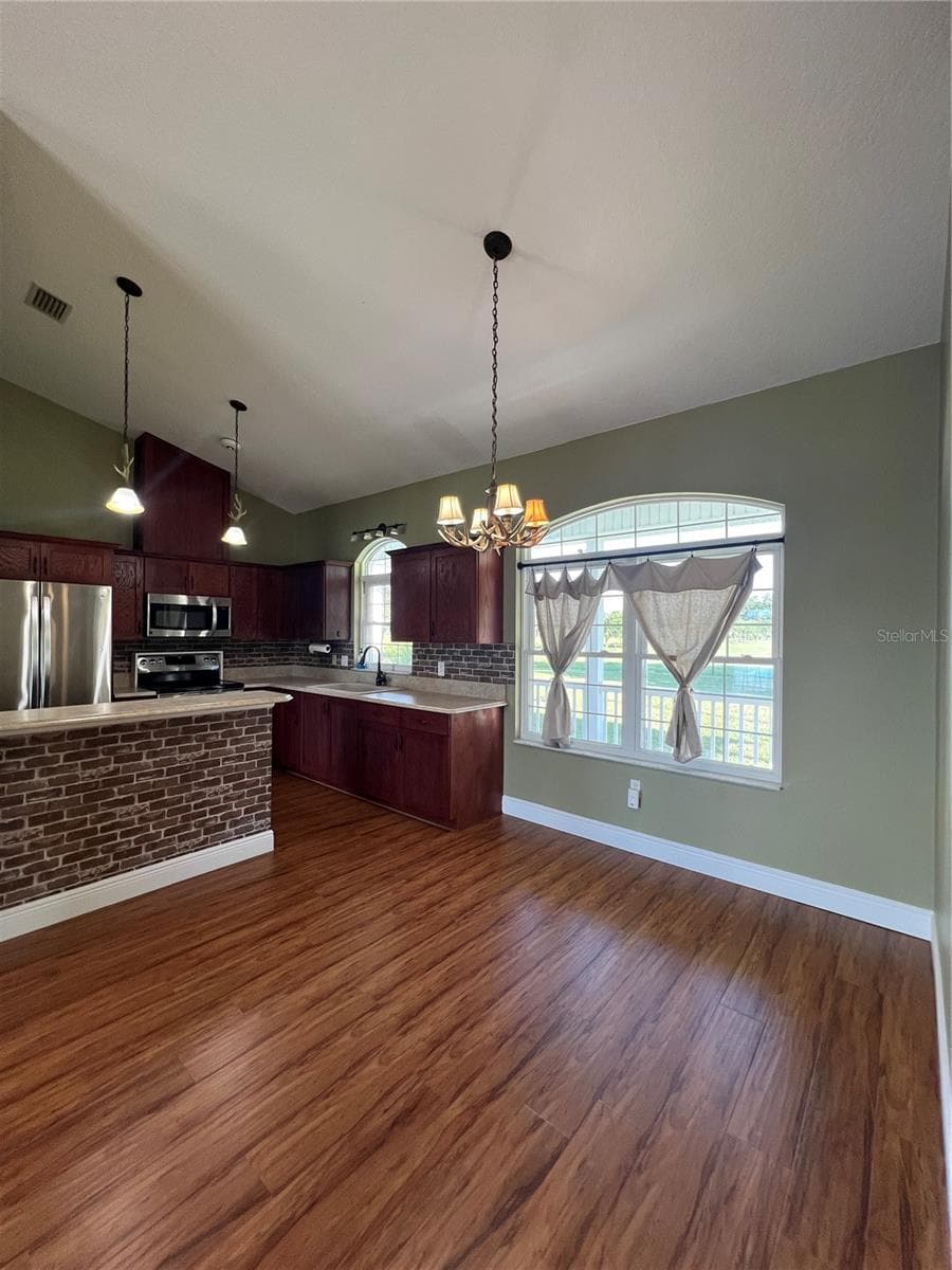 9120 COUNTY ROAD 304 — photo 9 of 28