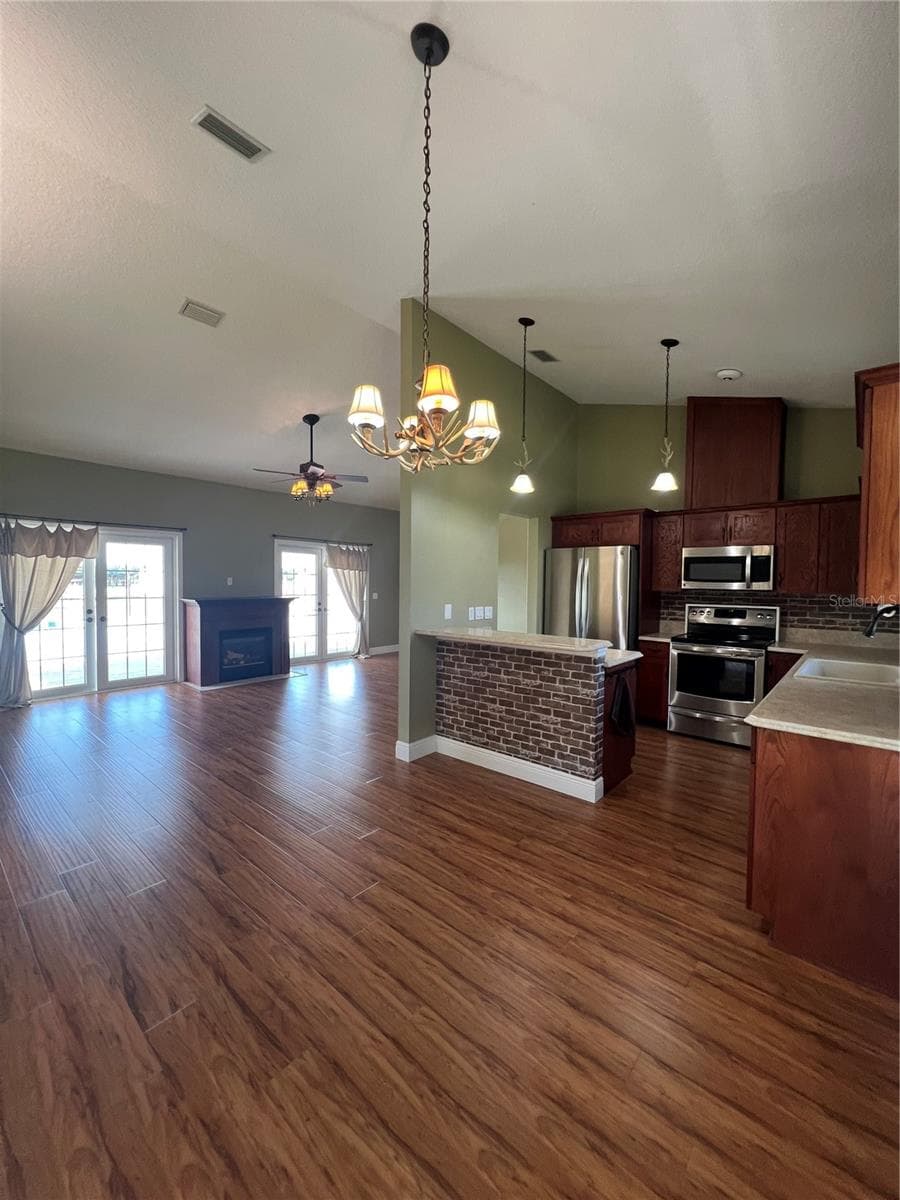 9120 COUNTY ROAD 304 — photo 8 of 28