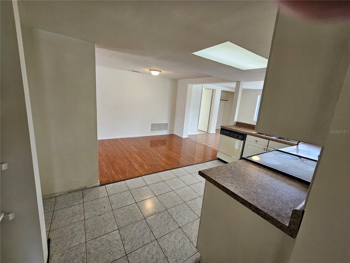 6945 TWILITE DRIVE — photo 36 of 46