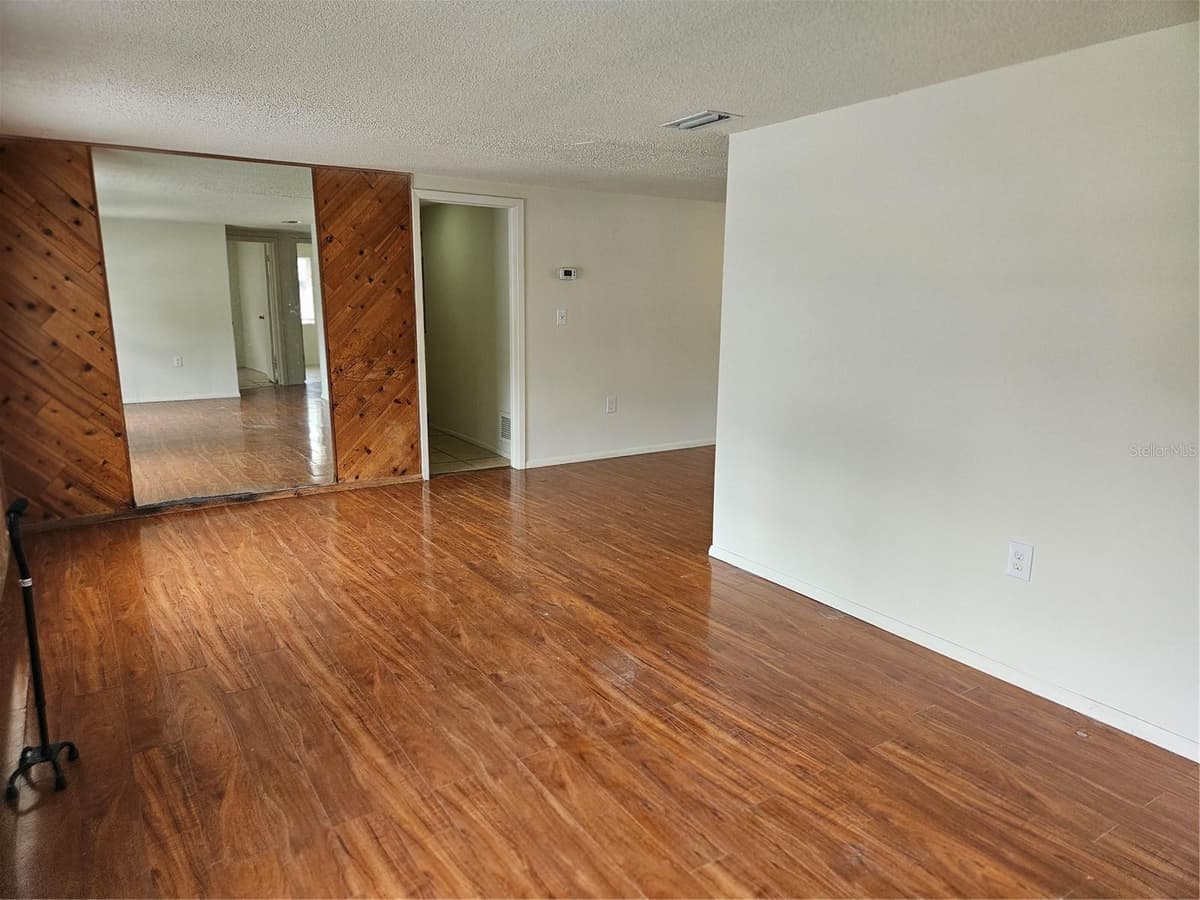 6945 TWILITE DRIVE — photo 25 of 46
