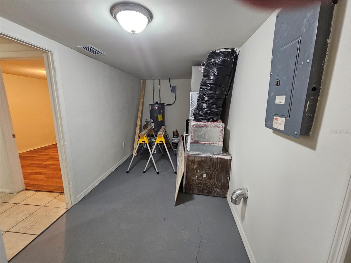 6945 TWILITE DRIVE — photo 41 of 46