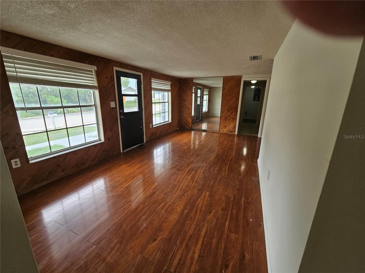 6945 TWILITE DRIVE — photo 31 of 46